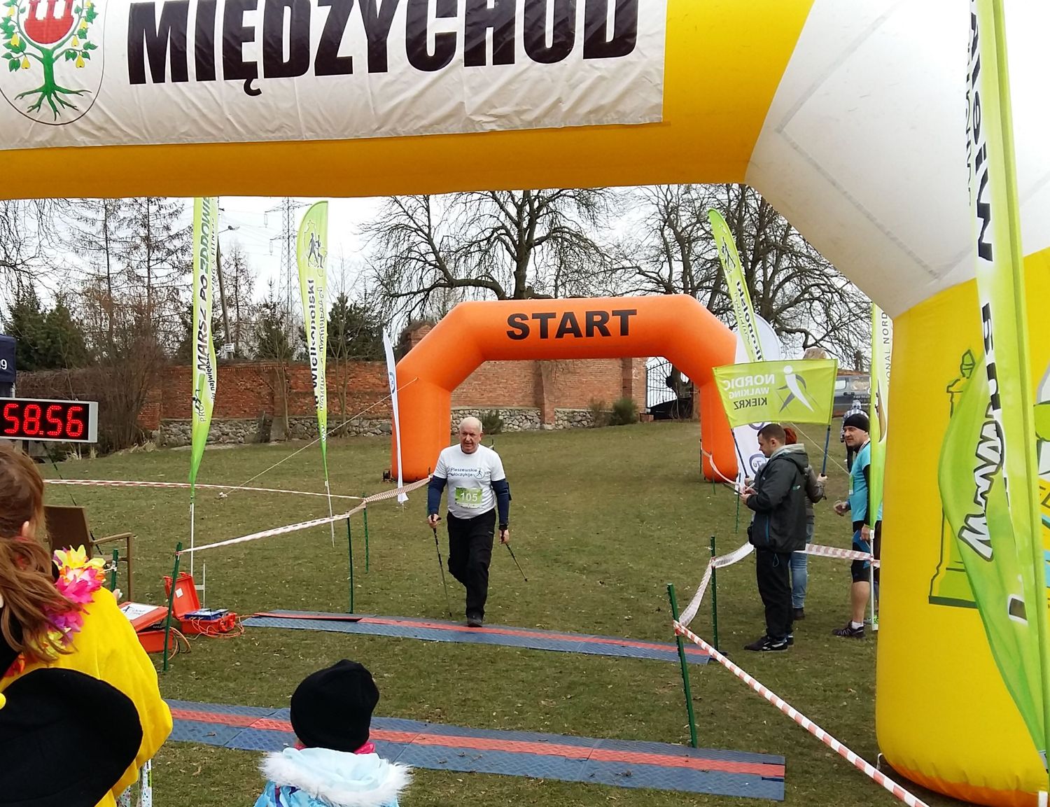 27 Pleszewskie Włóczykije nordic walking Pleszew Fitness Klub Active Fit Traugutta 30