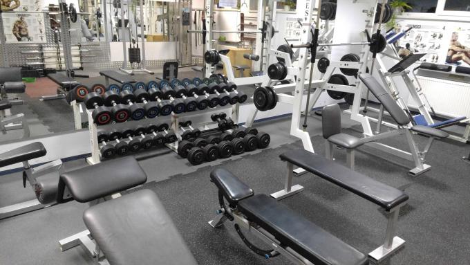 Fitness Klub Active Fit Pleszew ul. Traugutta 30 trening personalny siłownia 97